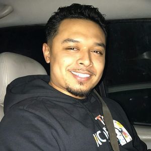 Meet your Posher, Javier